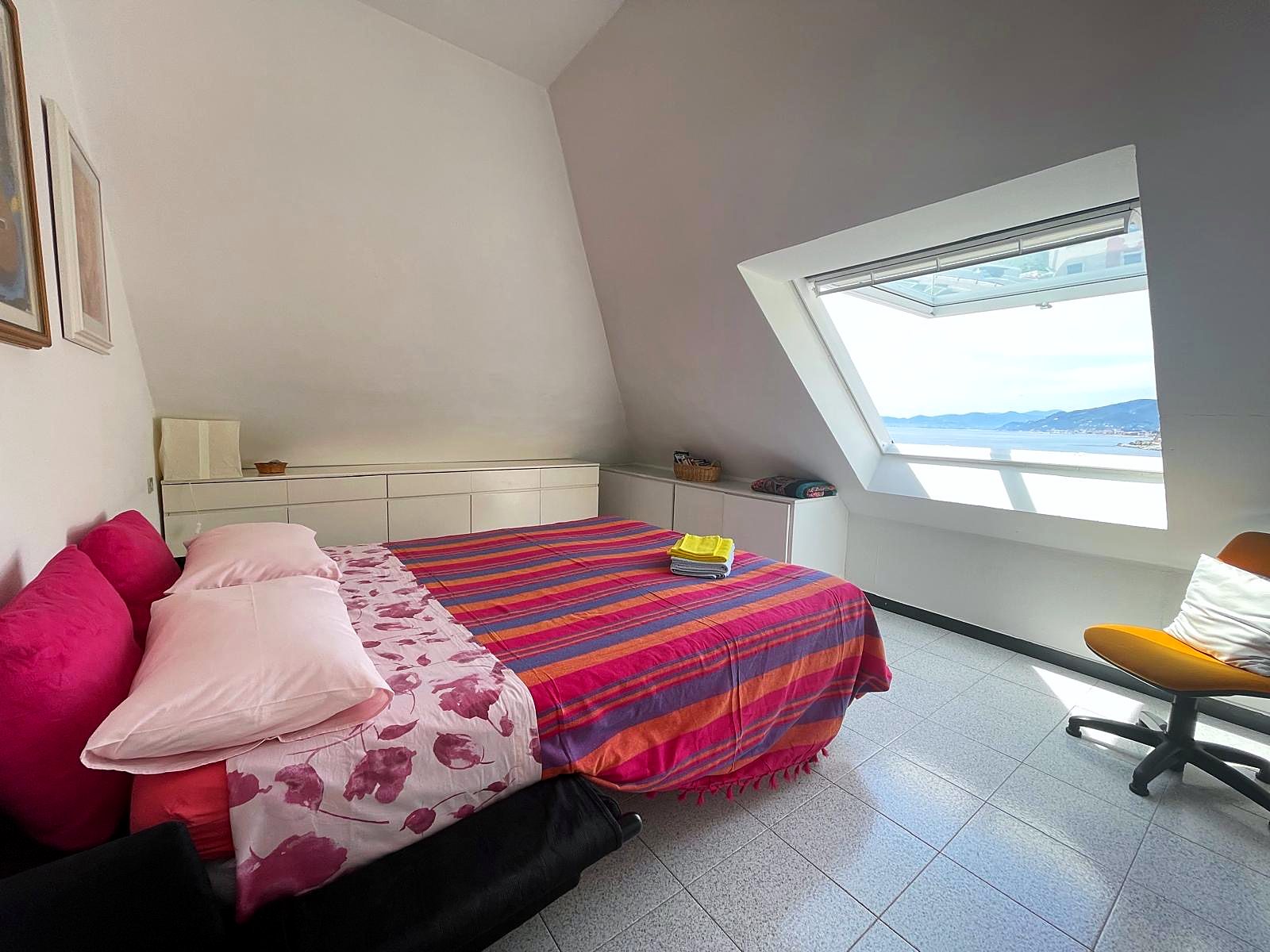 Camera con vista mare – Letto matrimoniale vista mare